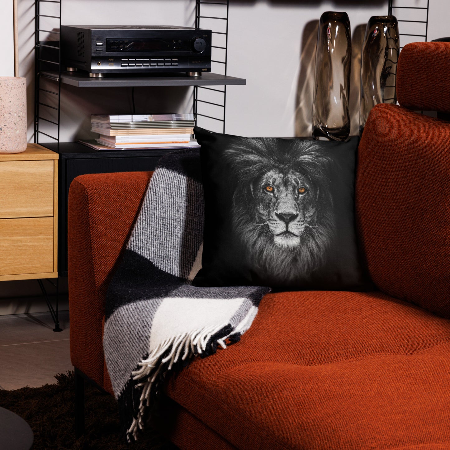 LION Premium Pillow