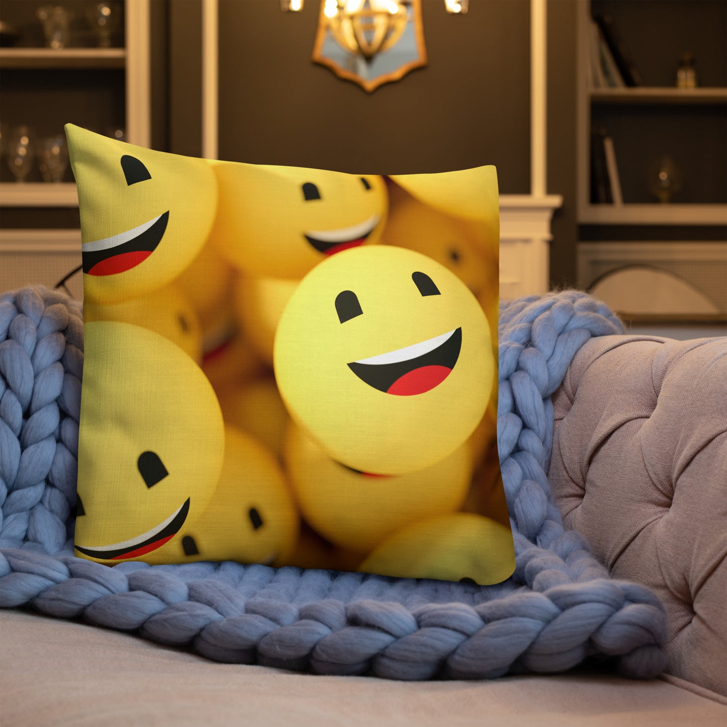 SMILEY Premium Pillow