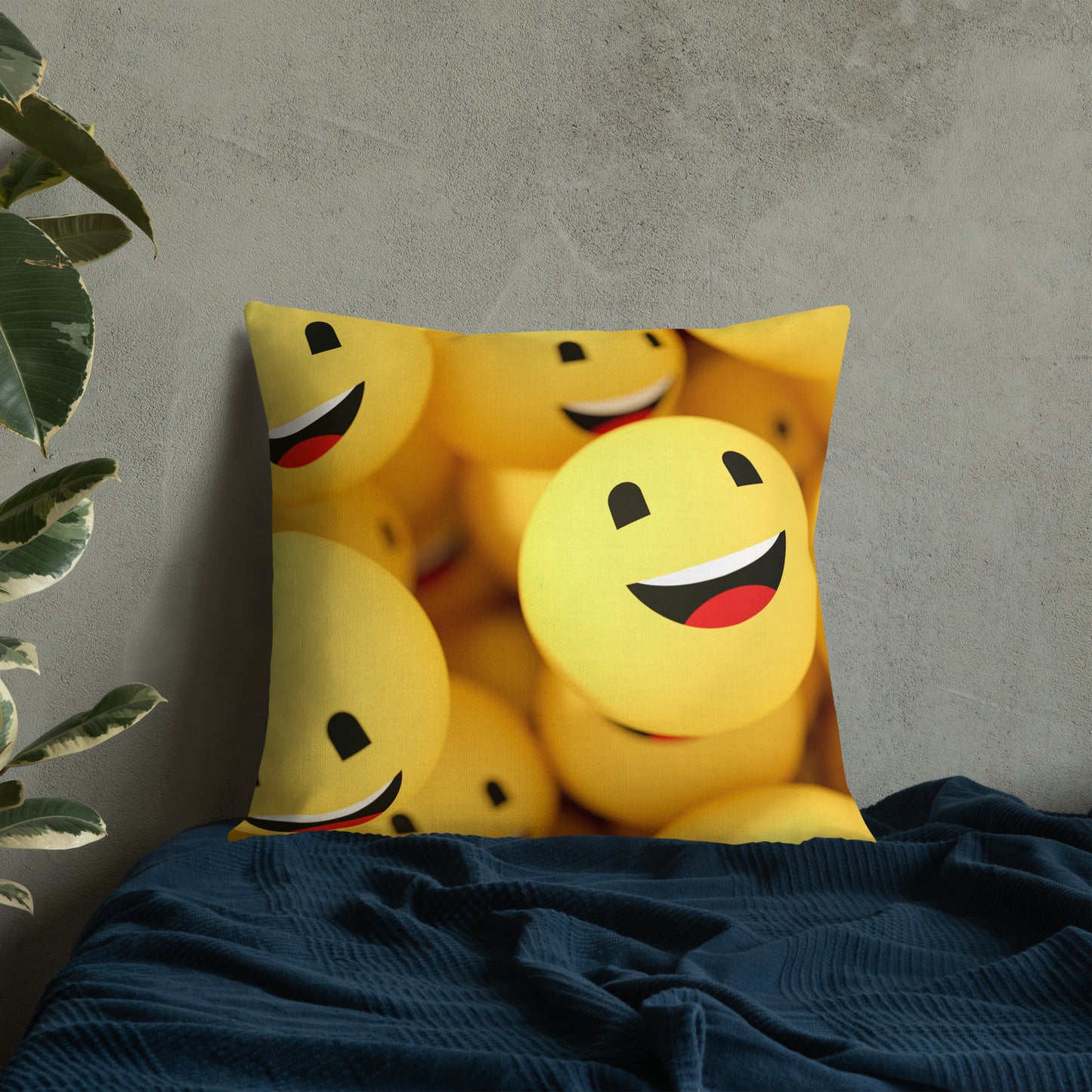 SMILEY Premium Pillow