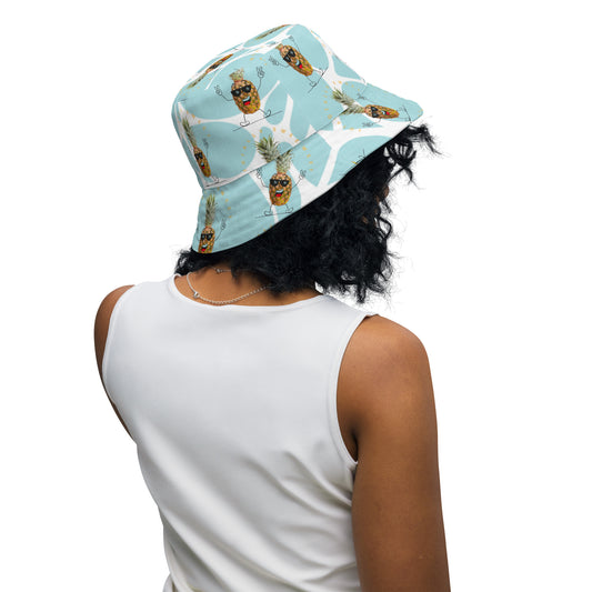 TOTALLY SWEET Reversible bucket hat