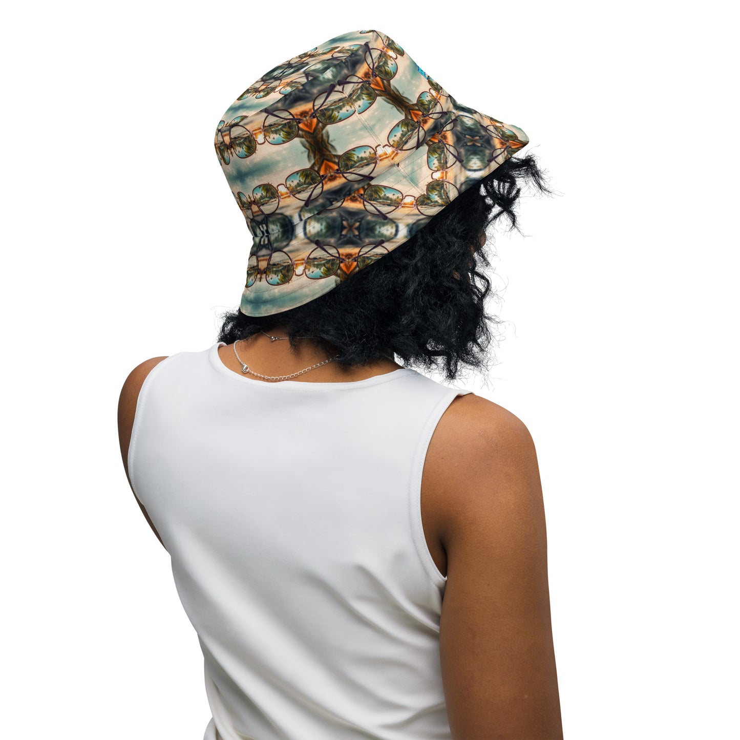 SUNGLASSES TROPICAL SCENE/CLASSY NAVY FLORAL Reversible bucket hat