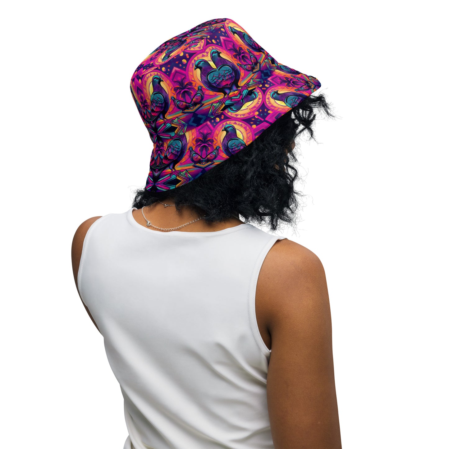 Reversible bucket hat