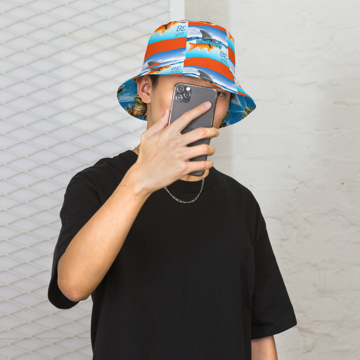 ADORABLE TURTLE/GOLDFISH BE YOU Reversible bucket hat