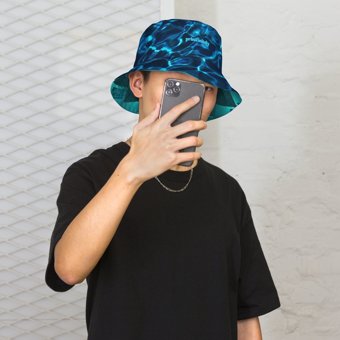 WHERE THE FISHIES ARE/WATER Reversible bucket hat