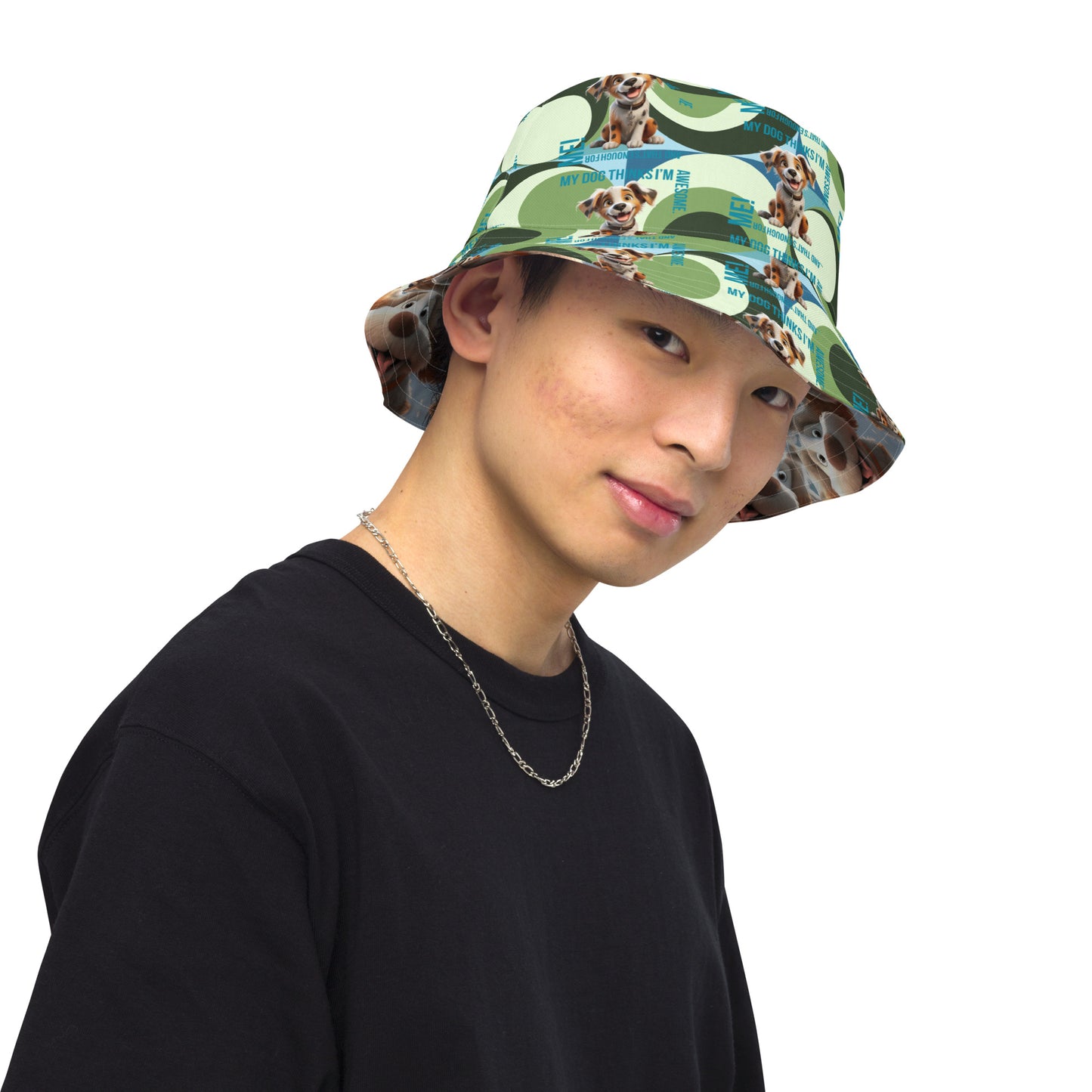 Reversible bucket hat