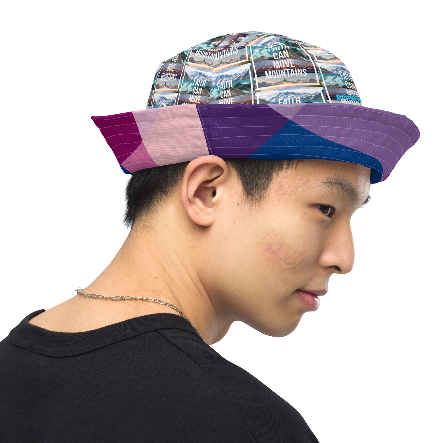 Reversible bucket hat