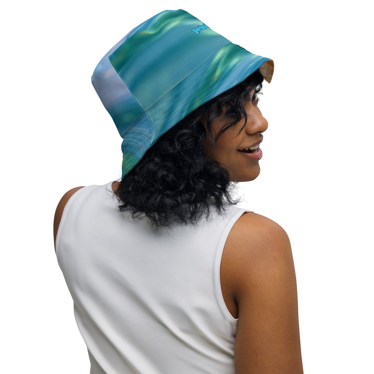 BABY SEA TURTLE/OCEAN REFECTION Reversible bucket hat