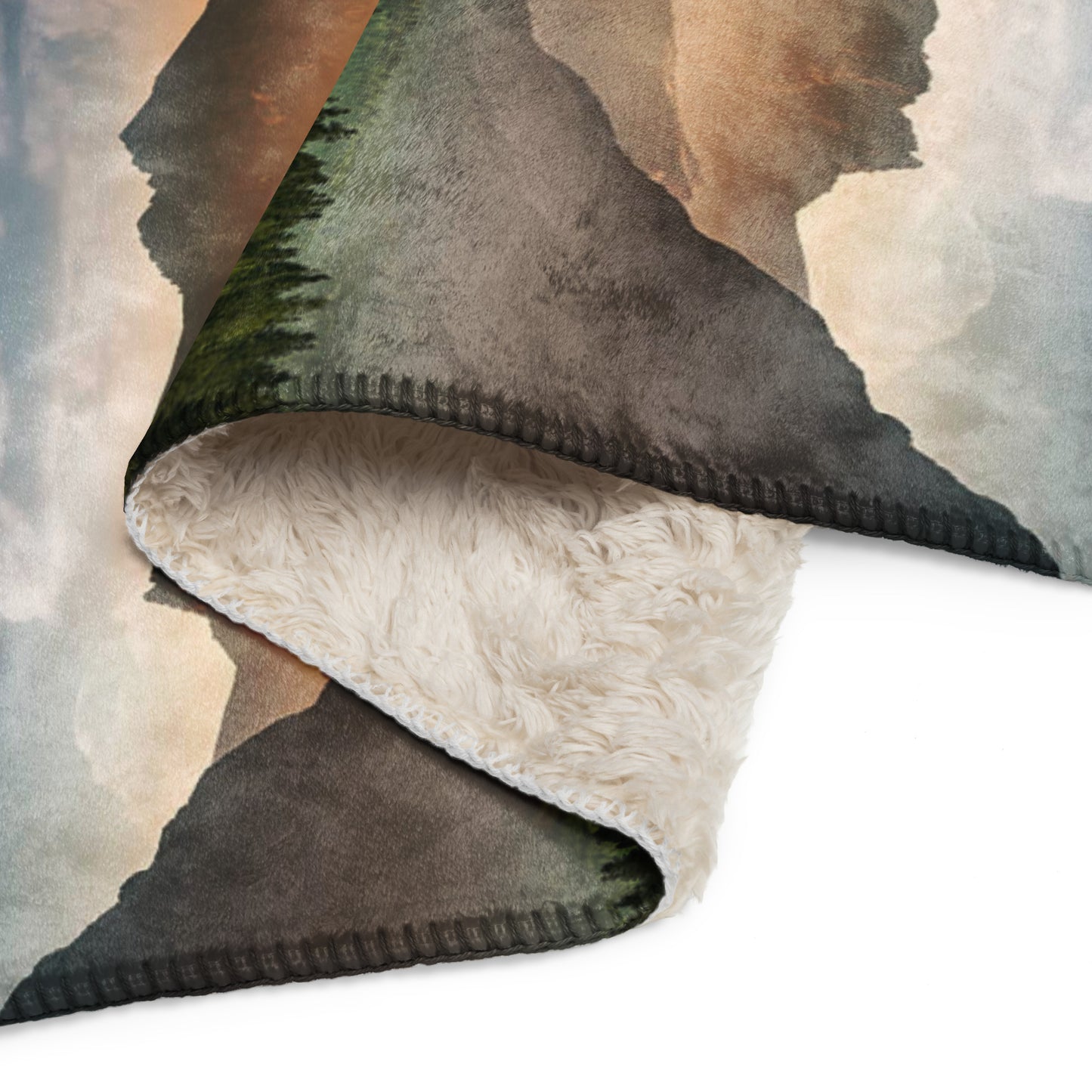 MIRRORED MOUNTAINS Sherpa blanket