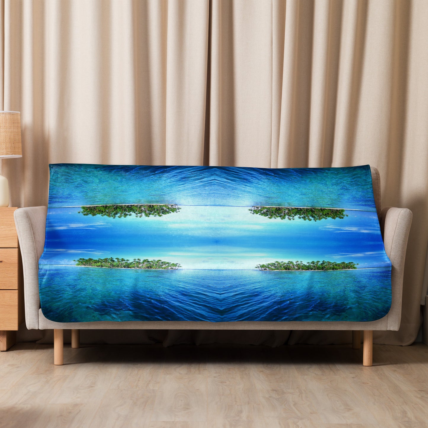 PRIVATE ISLAND Sherpa blanket