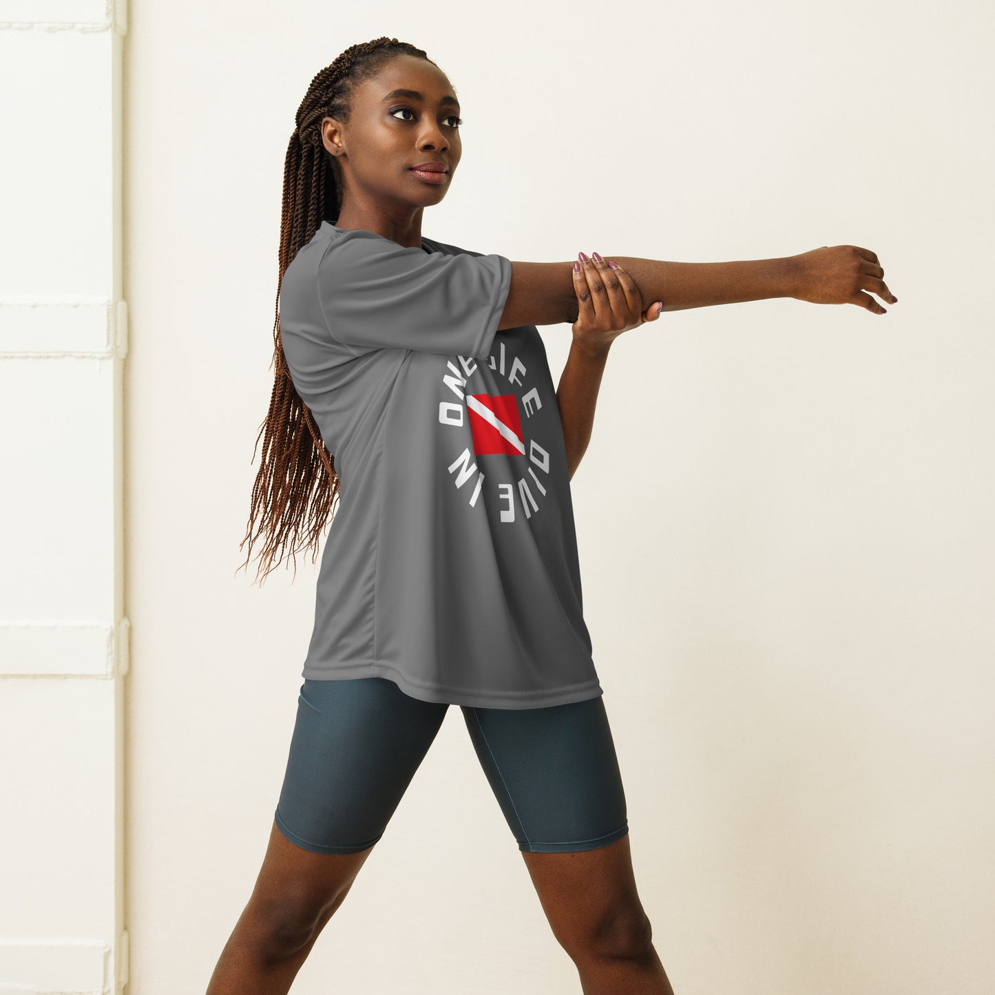 DIVE IN Unisex performance crew neck t-shirt