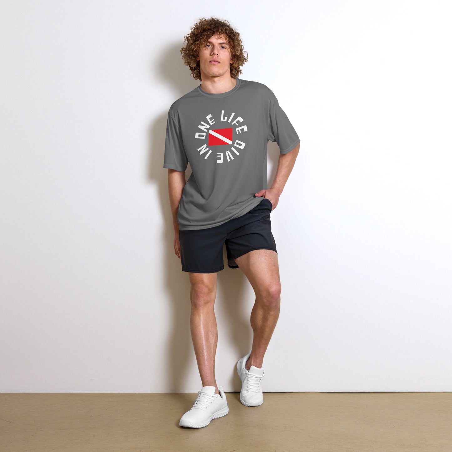 DIVE IN Unisex performance crew neck t-shirt