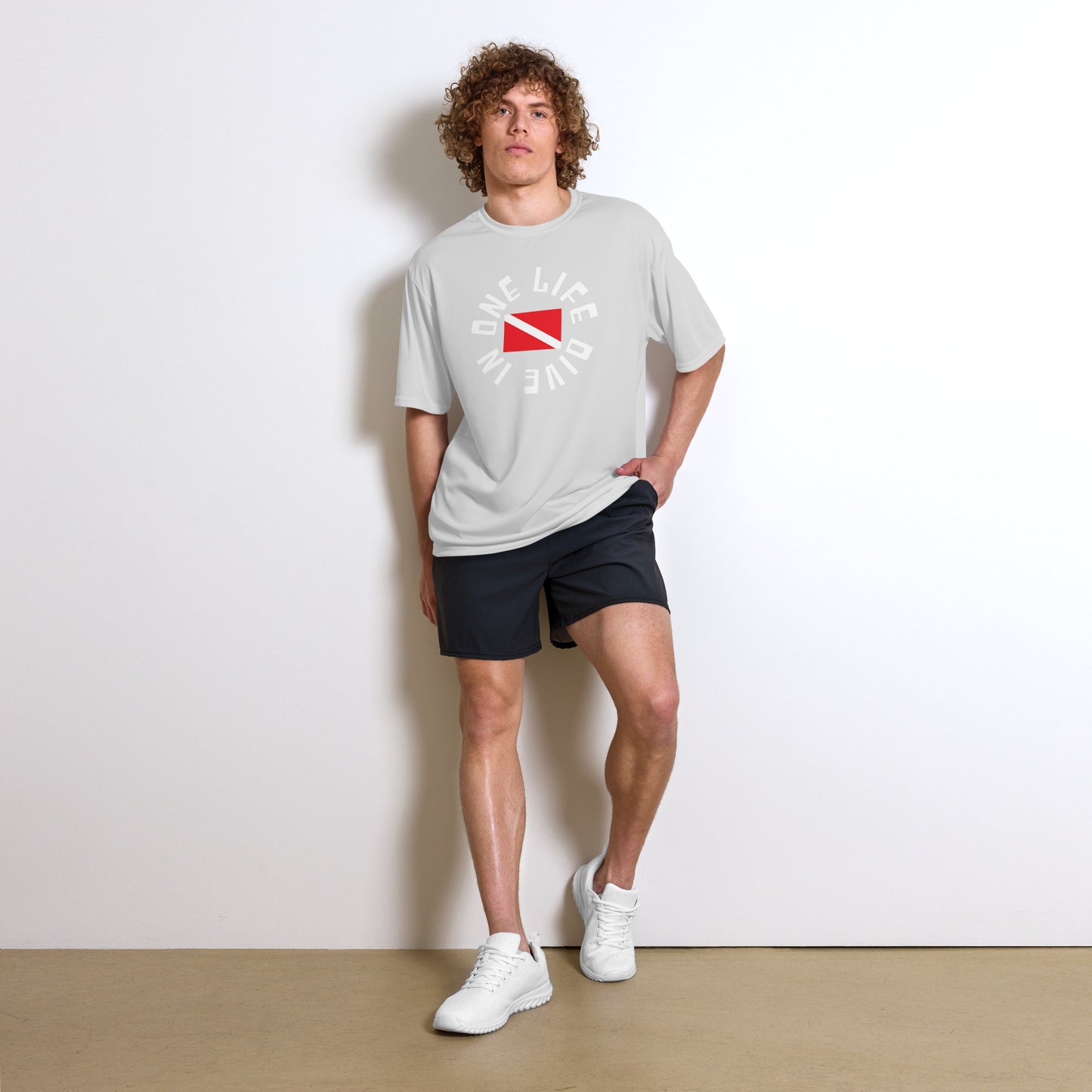 DIVE IN Unisex performance crew neck t-shirt